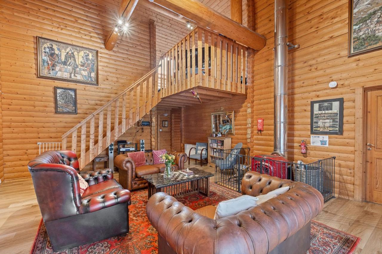 Finest Retreats - The Logs Villa ฟอร์ตวิลเลียม ภายนอก รูปภาพ